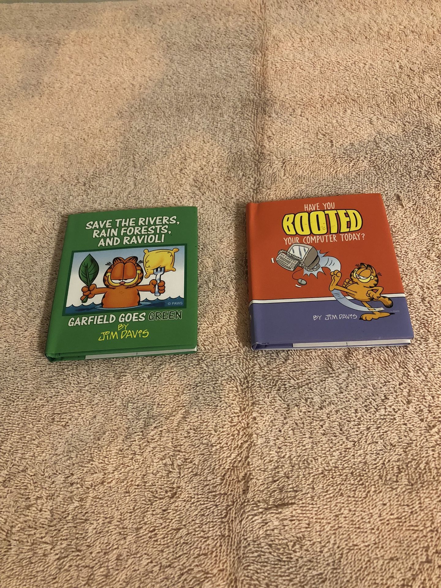 Andrews & McMeen Garfield Gift Books Unused Mini Books With Dust Jackets