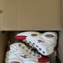 Reebok Question Mid Size 9.5 