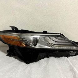 2018 - 2023 TOYOTA CAMRY RH LED HEADLIGHT OEM