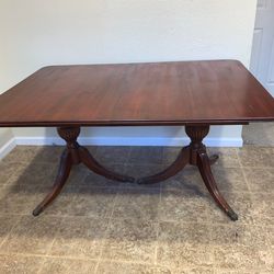 Antique Regency Style Flame Mahogany Twin Pedestal Dining Table