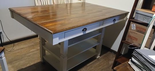 Dining table with chairs