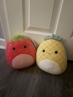 Strawberry and pineapple Squishmallow plush Scarlett and Maui