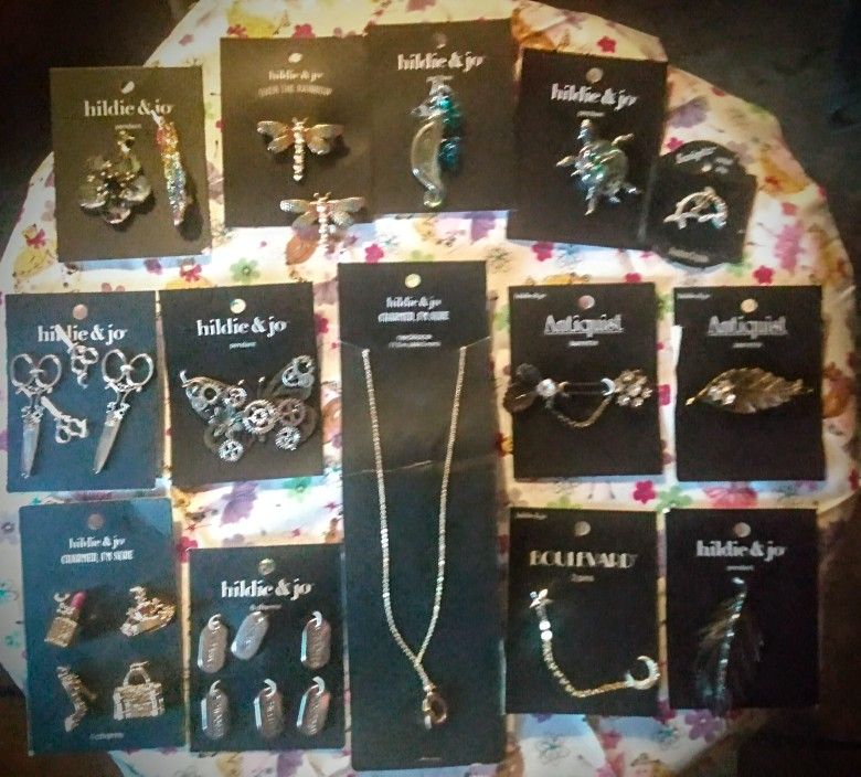 Jewelery, Necklaces, Bracelets,Rings, Charms, Watches, All New