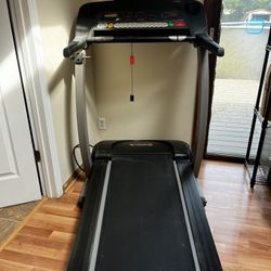 Treadmill Proform 520x for Sale in Lemont IL OfferUp