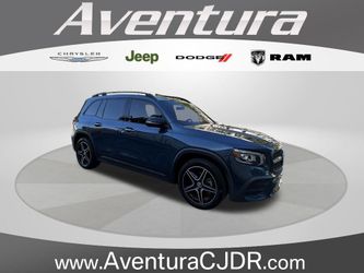 2023 Mercedes-Benz GLB 250