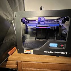 Makerbot Replicator 2