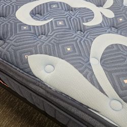 Sterns&Foster Mattresses 60% Off!!!!!