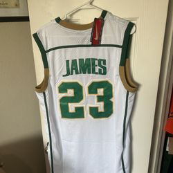 Nike LeBron James multicoloured basketball jersey size 2xl