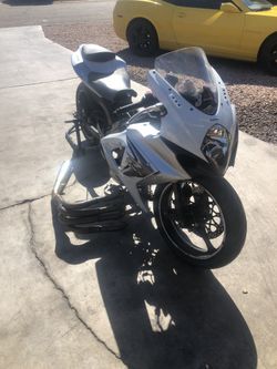 2008 Gsxr 1000 part out!!!!