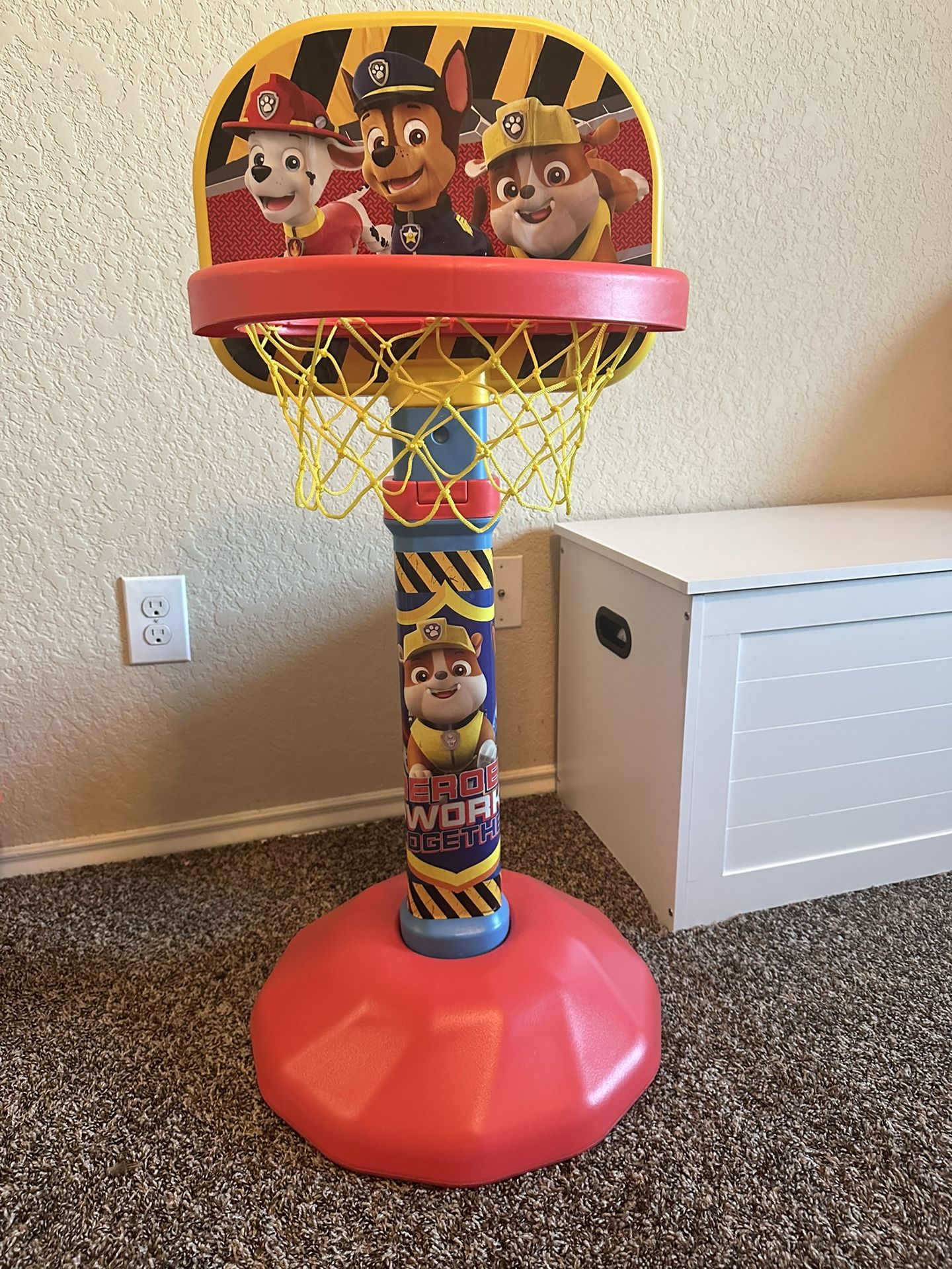 Delta Children Paw Patrol Basketball Hoop