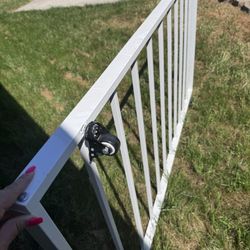 Twin Trundle Like  New 