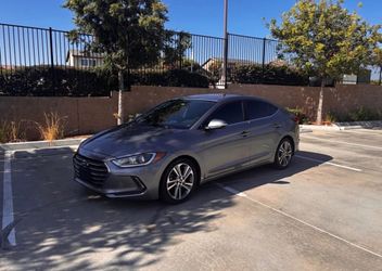 2018 Hyundai Elantra- Limited