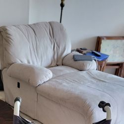 Chaise with Recliner Feature