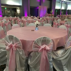 Linens & Chair Covers 