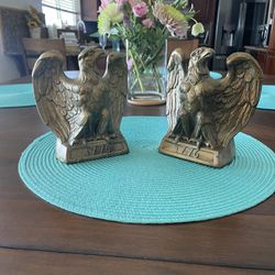 Vintage Colonial Virginia Bookends - Marked 1965