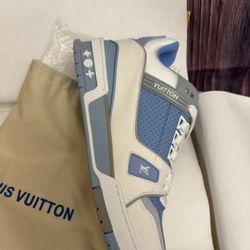 Sneakers For Men Size 9.5/10/10.5 Perfect Valentine 💌 Gift 🎁 