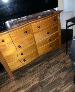 FREE dresser