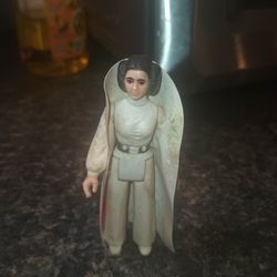1977 Princess Leia Action Figure With Cape