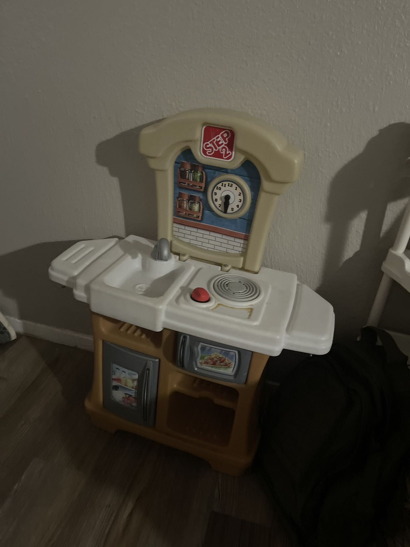 Kids’ Kitchen