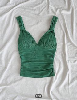 Women’s dressy tank top