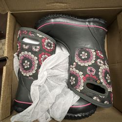 BOGS Water Proof Boots