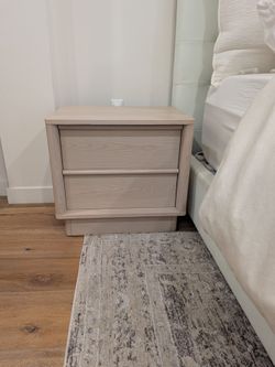 ARTICLE 2 drawer nightstand.