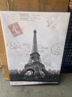 Wall decor Paris