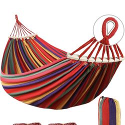 Camping Hammock With Carrying Bag. (New)