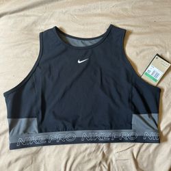 XL Nike  Pro Cropped Tank