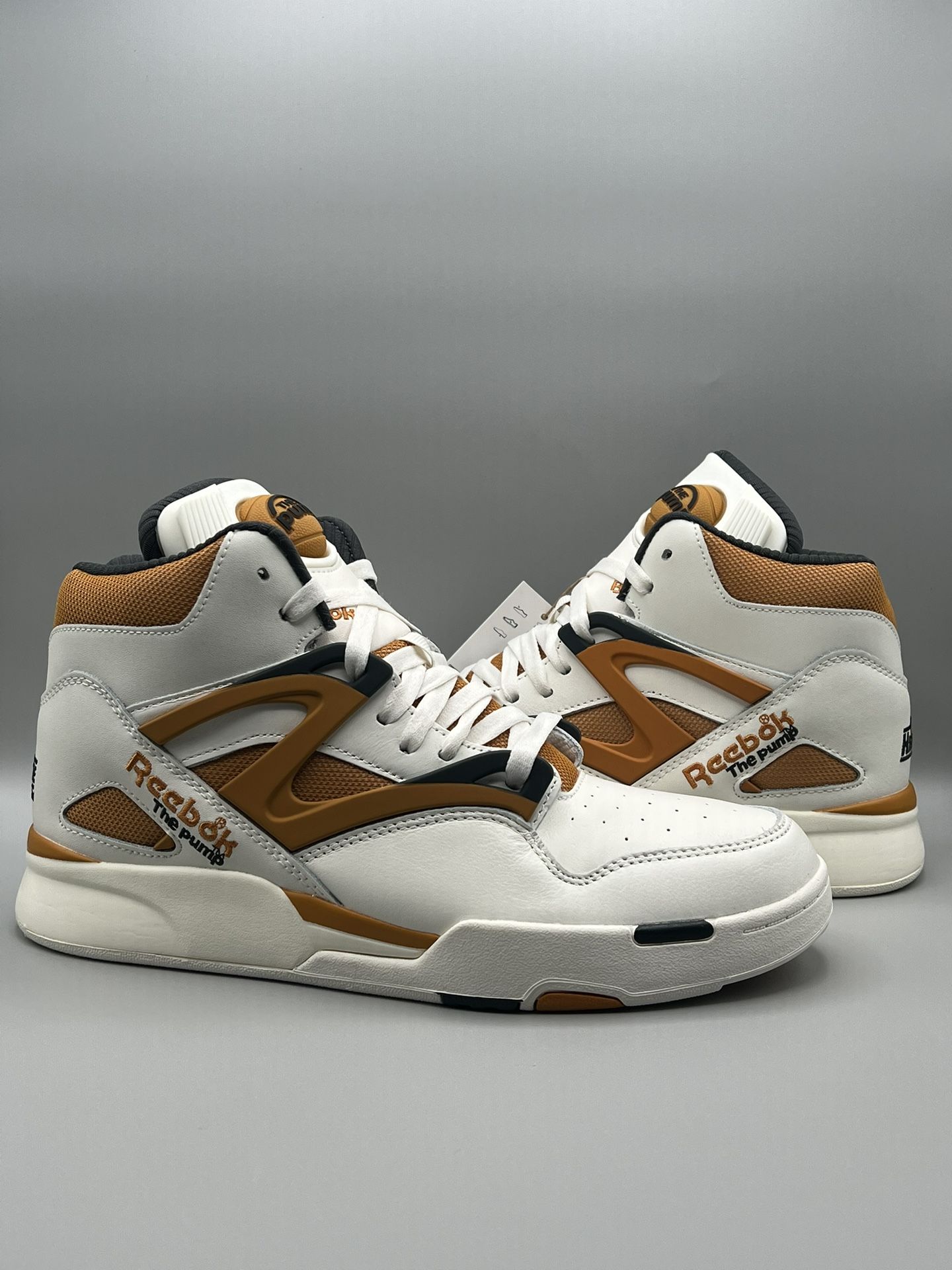 Reebok Pump Omni Zone II Basketball Retro Chalk Shoes - Men’s Size 9 (100033886)