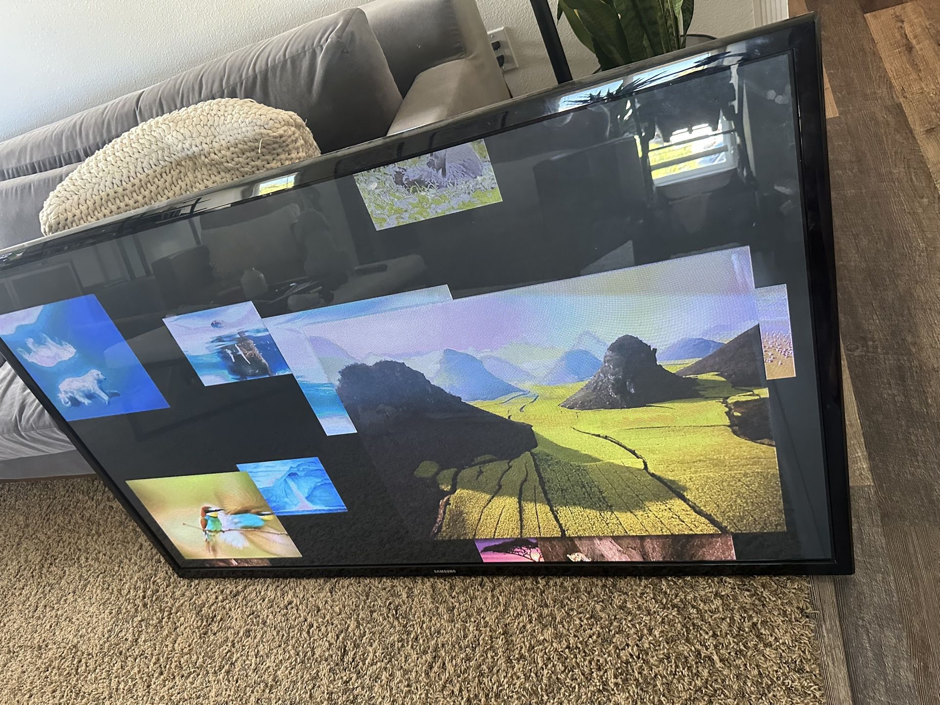 Samsung 60” TV