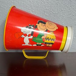 Peanuts Head Beagle Megaphone 1970