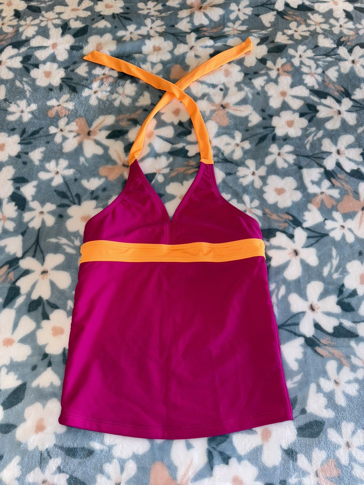 Lands’ End Girls Tankini Halter Swim Top. Size 6X/7 SPF 50+ In Mint Condition!