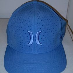  Hurley Fitted Hat (L/XL/New Hat )Asking $20 Firm on the Price 