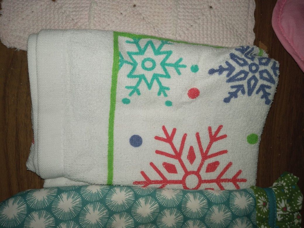 Pot Holders , Lace , And Bread Basket Cover (Please See My Other Items Listed)