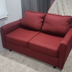 Like New Couch Set /sofa And Loveseat