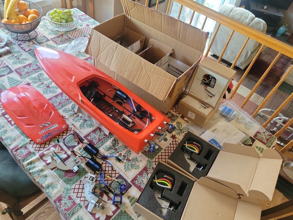 Rc Boat 31" CyberStorm Offshore Electrics Quad Outboard Motors!