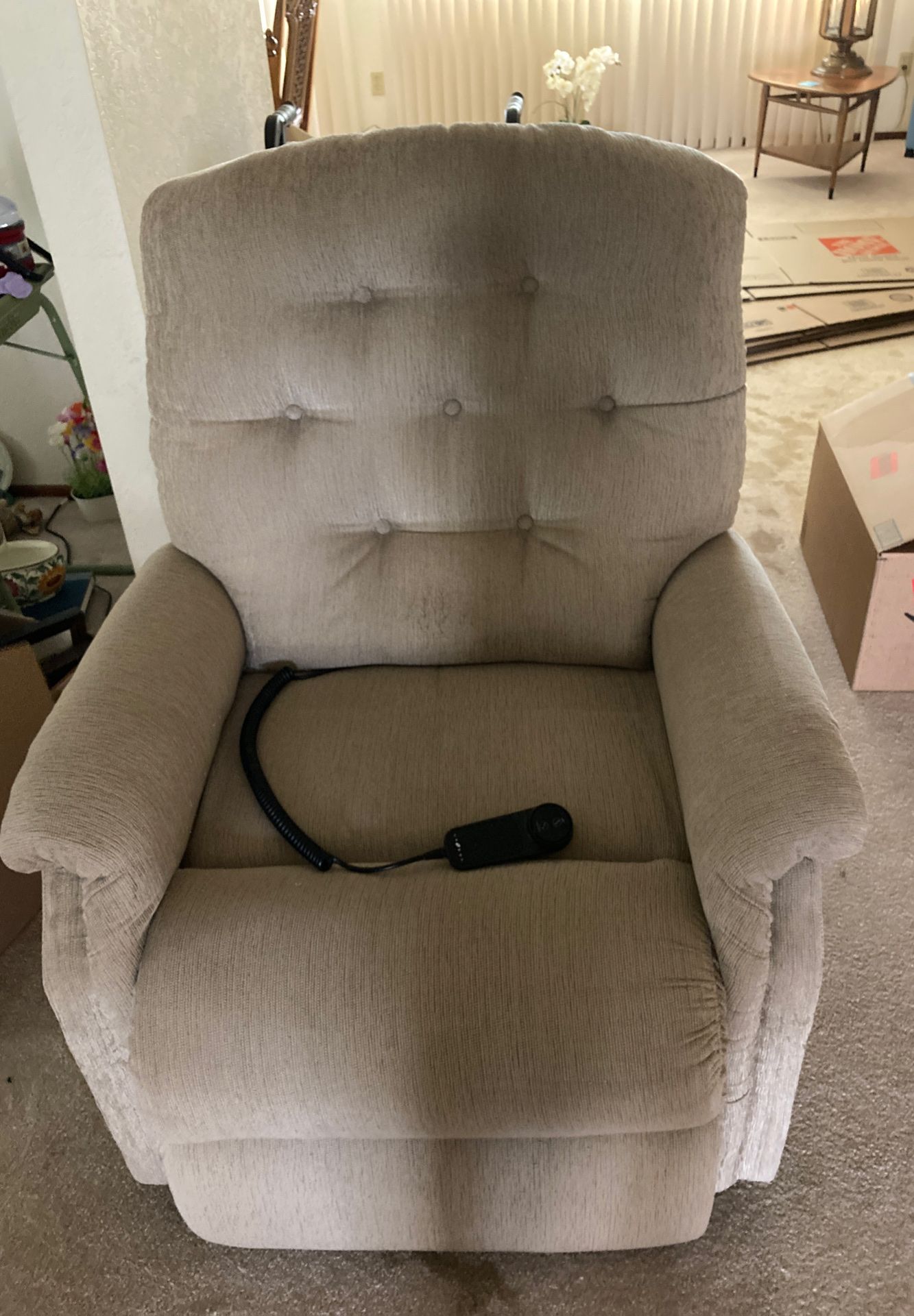 Lazboy powered recliner