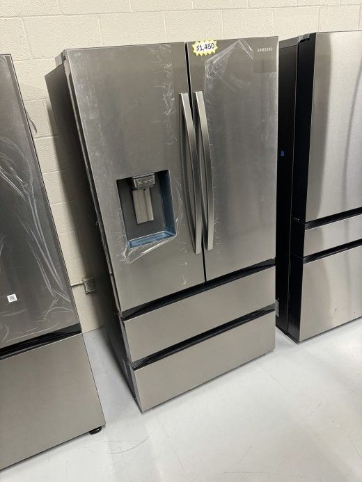 New Samsung Stainless Steel Triple Ice Maker French Door Fridge 1 Year Warranty