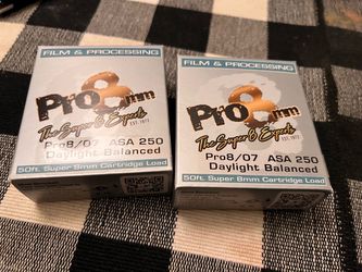 UNOPENED Pro8/07 — ASA 250, daylight balanced