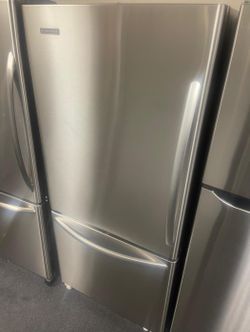 KitchenAid Top Mount Stainless Refrigerator
