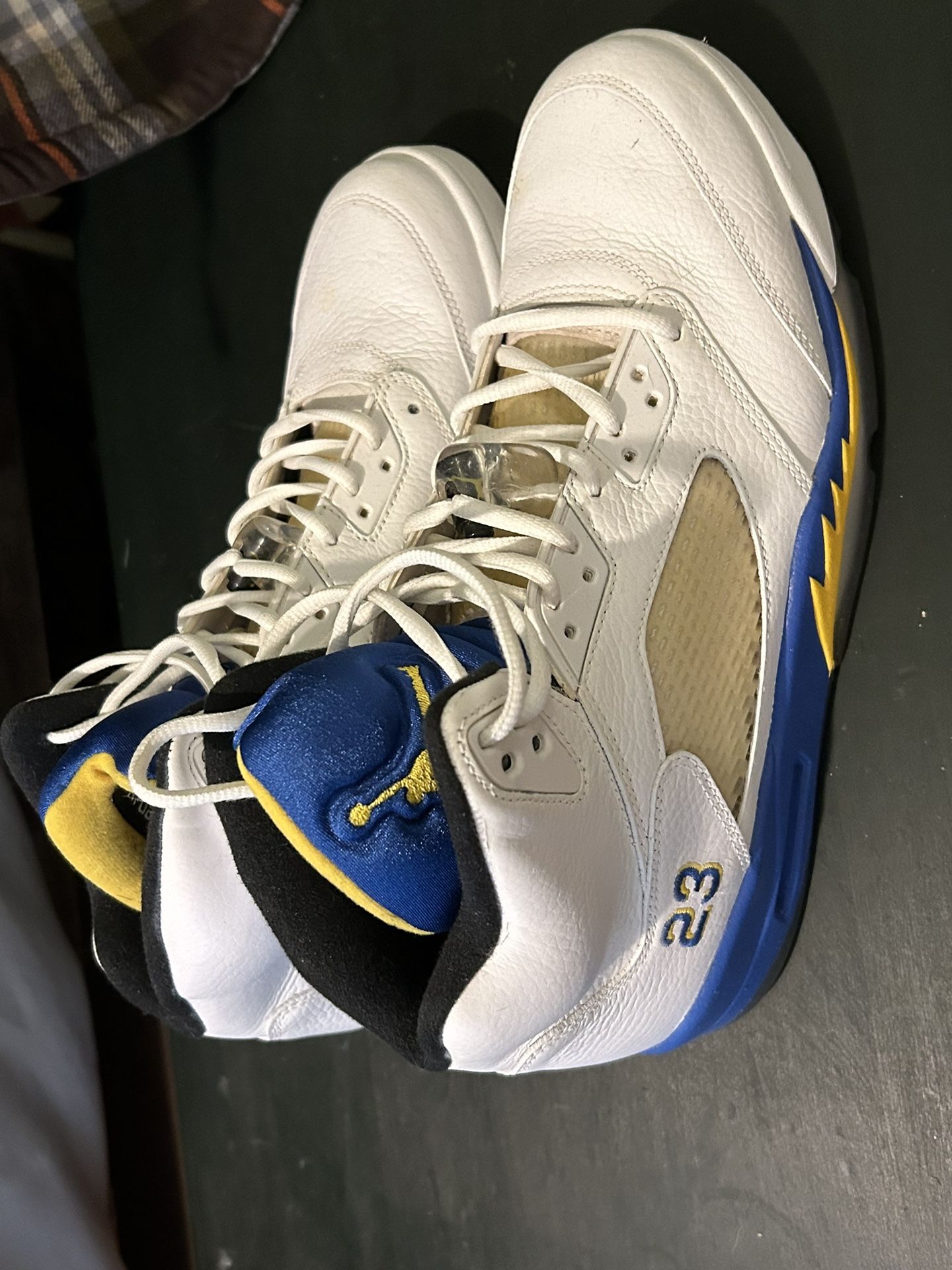 Men’s Jordan’s 11 Or 12