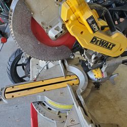 Dewalt Miter Saw 12"