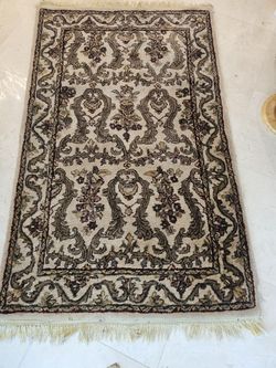 Mahal Collection Rug