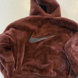 Nike Women's Sportswear Essentials Medium Faux Fur Bronze Brown Jacket DD5116273