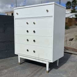 Vintage ModernAge White Dresser Mid Century Modern Retro 1950’s