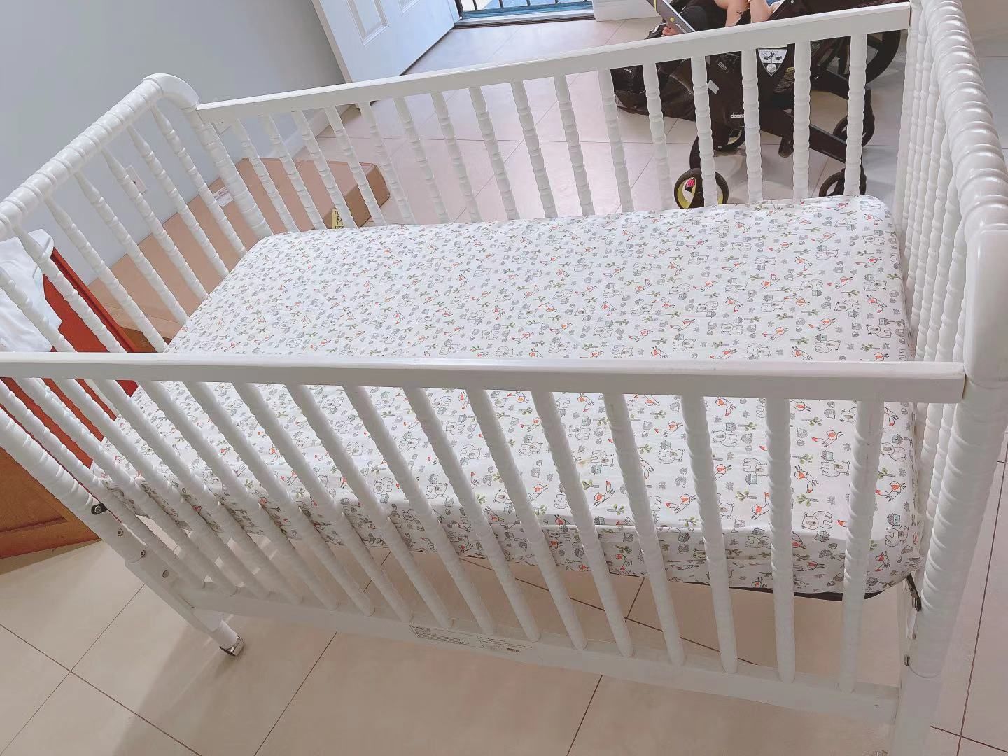 White baby bed