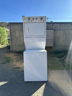 Whirlpool washer and dryer laundry