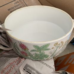 Stanford Baking Dish With Lid