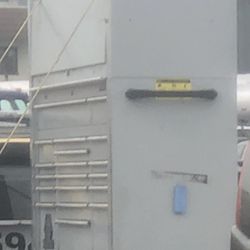 Light Gray Matco Toolbox With Top Cabinet 
